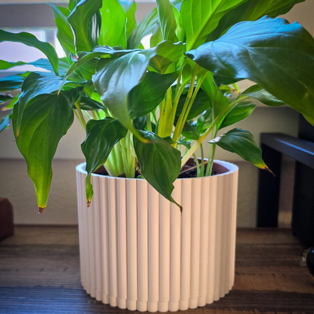 White ribbed cachepot planter, 3D printed